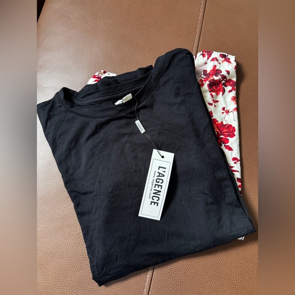 NWT - L'AGENCE Ressi Crewneck Tee Black SP - Picture 11 of 11